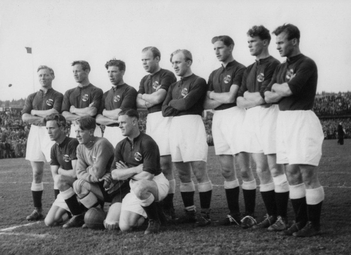 Landslaget fotball 1946-1952 ukjent år og motstander